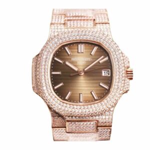 replica-patek-philippe-nautilus-jumbo-5711-r8-replica-2-1.jpg Patek Philippe Nautilus 5711 Iced Out Diamonds Authentic Super Clone 1:1 Replica Watch | V-UNION