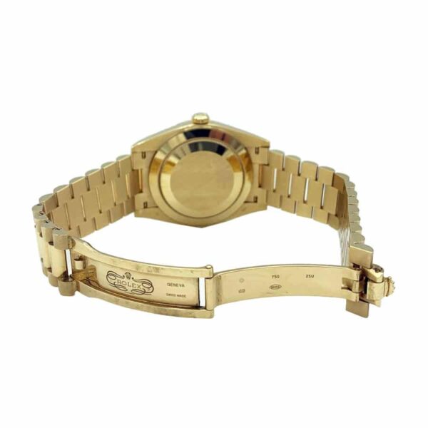 rolex-day-date-228238-2018-ew-yellow-gold-champagne-dial-1.jpg Rolex Day-Date 228238 Super Clone 1:1 Replica Watch | V-UNION